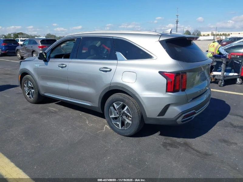 Kia Avella delta 1.6L I-4 DI, DOHC, VVT, TURBO, 177HP Front Wheel, снимка 8 - Автомобили и джипове - 53095527