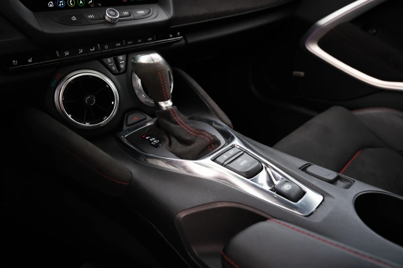 Chevrolet Camaro ZL1, снимка 8 - Автомобили и джипове - 53112063