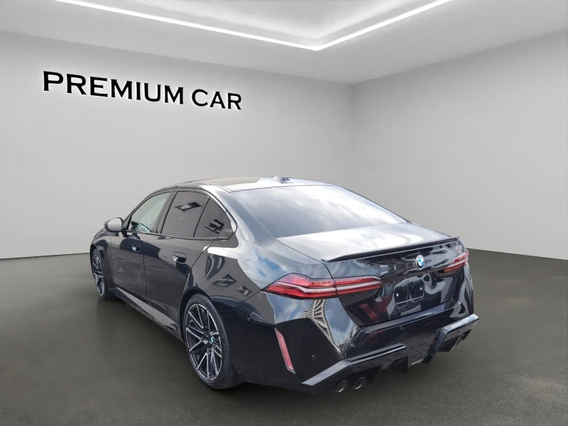 BMW M5 Plug-In Hybrid xDrive, снимка 2 - Автомобили и джипове - 53120250