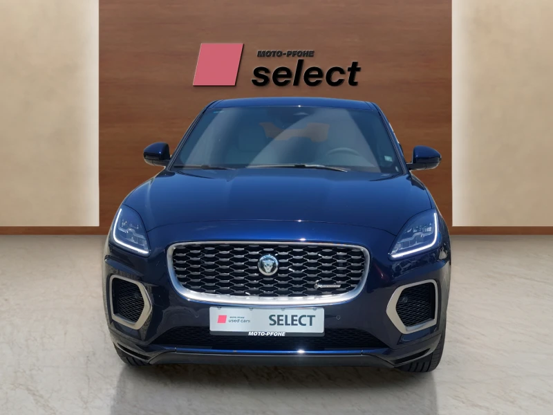 Jaguar E-pace 2.0 MHEV, снимка 8 - Автомобили и джипове - 53145558