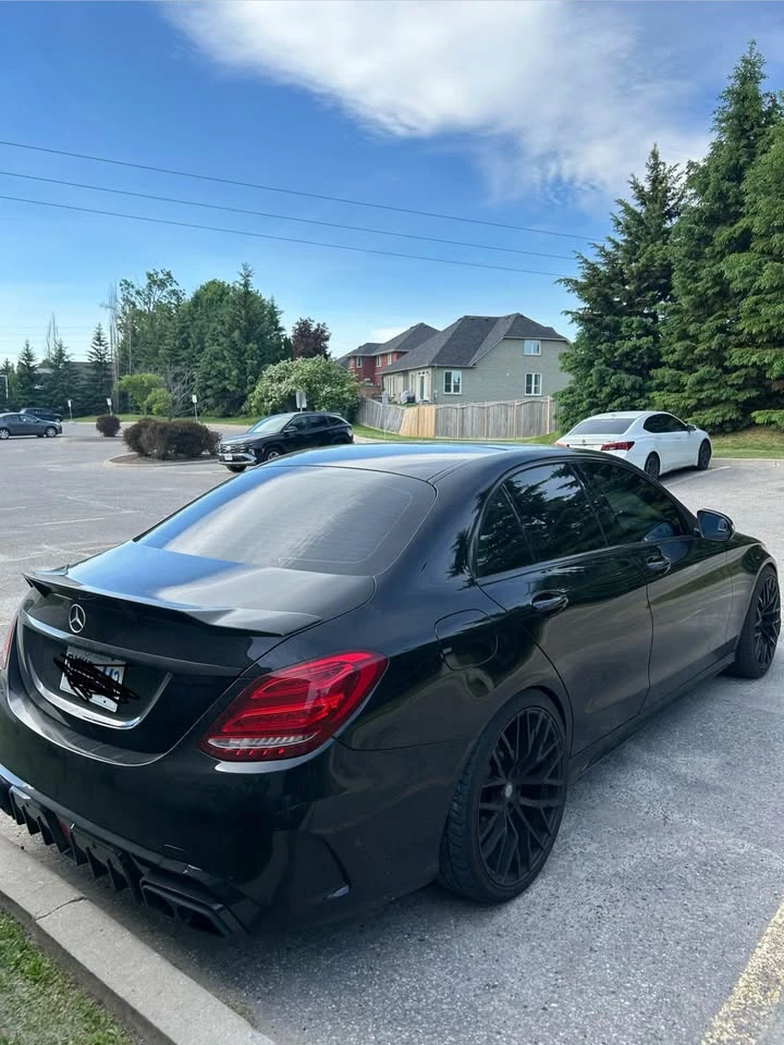 Mercedes-Benz C 400 * AMG PKG* LIPS* АВТОКРЕДИТ БЕЗ ПЪРВОНАЧАЛНА, снимка 3 - Автомобили и джипове - 54911544