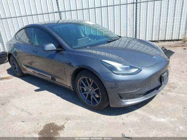 Tesla Model 3 STANDARD RANGE PLUS | RWD | PANO