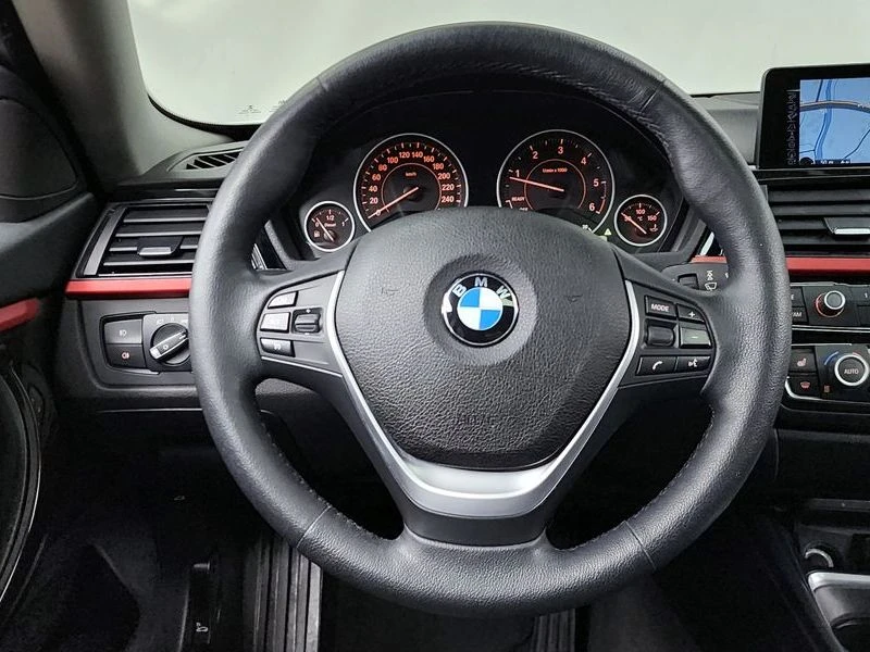 BMW 324 420d xDrive Sport GranCoupe| 184к.с.| ВКЛ.ТЕХНОТЕС, снимка 13 - Автомобили и джипове - 55401870