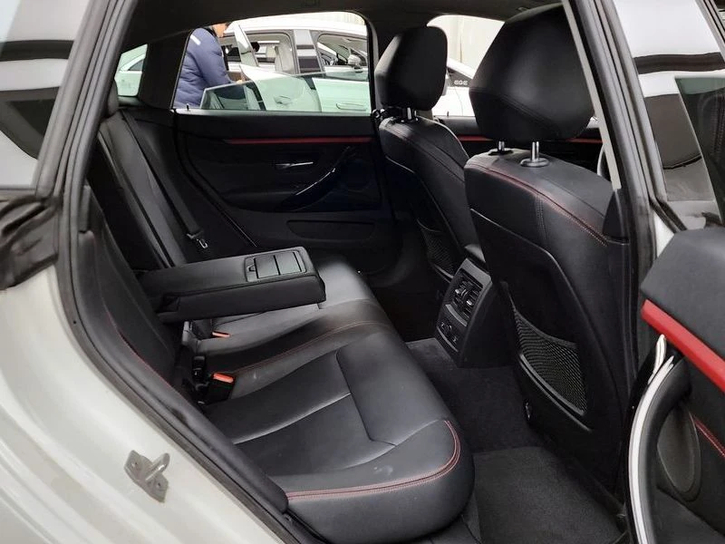 BMW 324 420d xDrive Sport GranCoupe| 184к.с.| ВКЛ.ТЕХНОТЕС, снимка 12 - Автомобили и джипове - 55401870