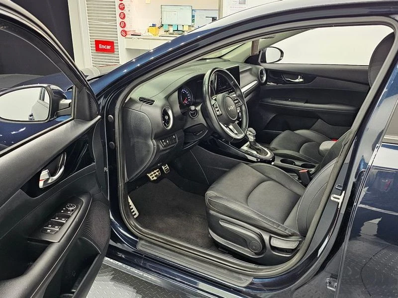 Kia K3 1.6| 123�.�. | Mobile.bg � ����������� 10
