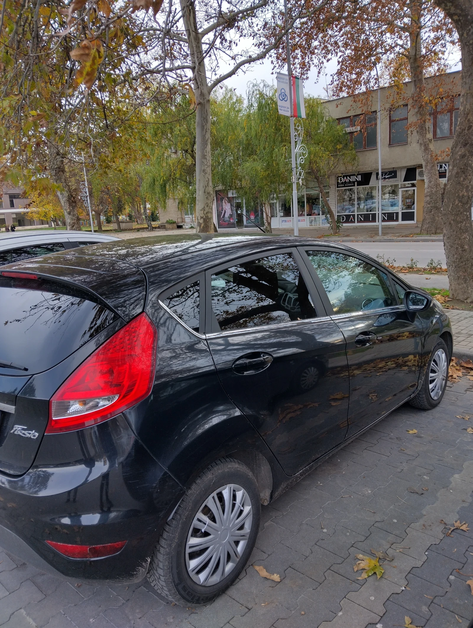 Ford Fiesta 1.4, Бензин/Газ (фабрична газова уредба), снимка 1