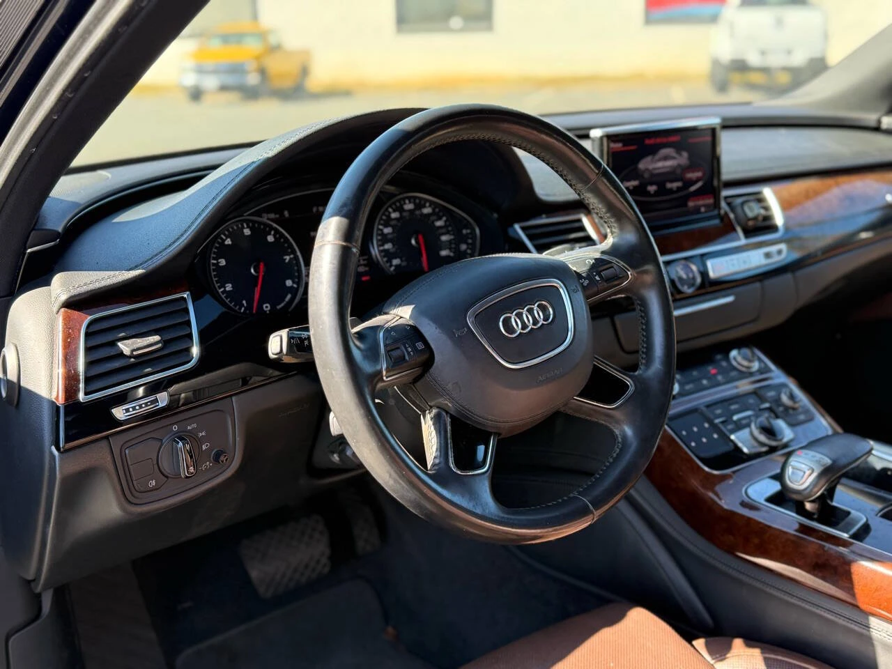 Audi A8 L 4.2 - изображение 7