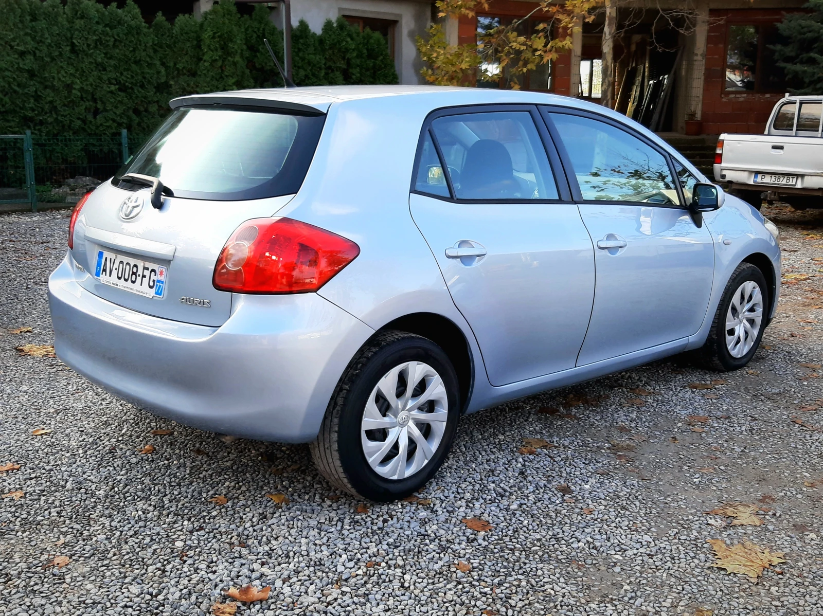 Toyota Auris 1.4D4d  - изображение 4