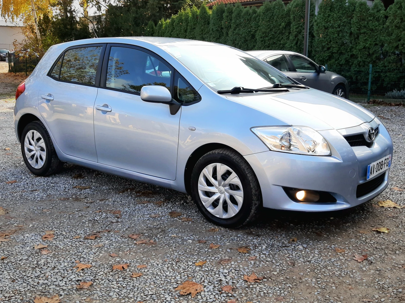 Toyota Auris 1.4D4d  - изображение 3