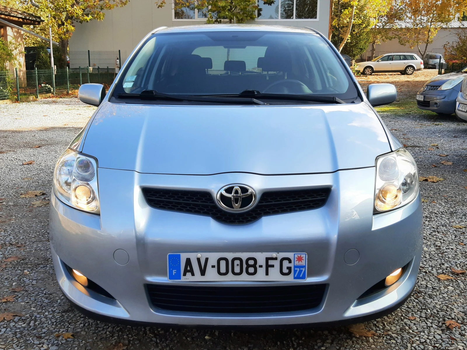 Toyota Auris 1.4D4d  - изображение 2