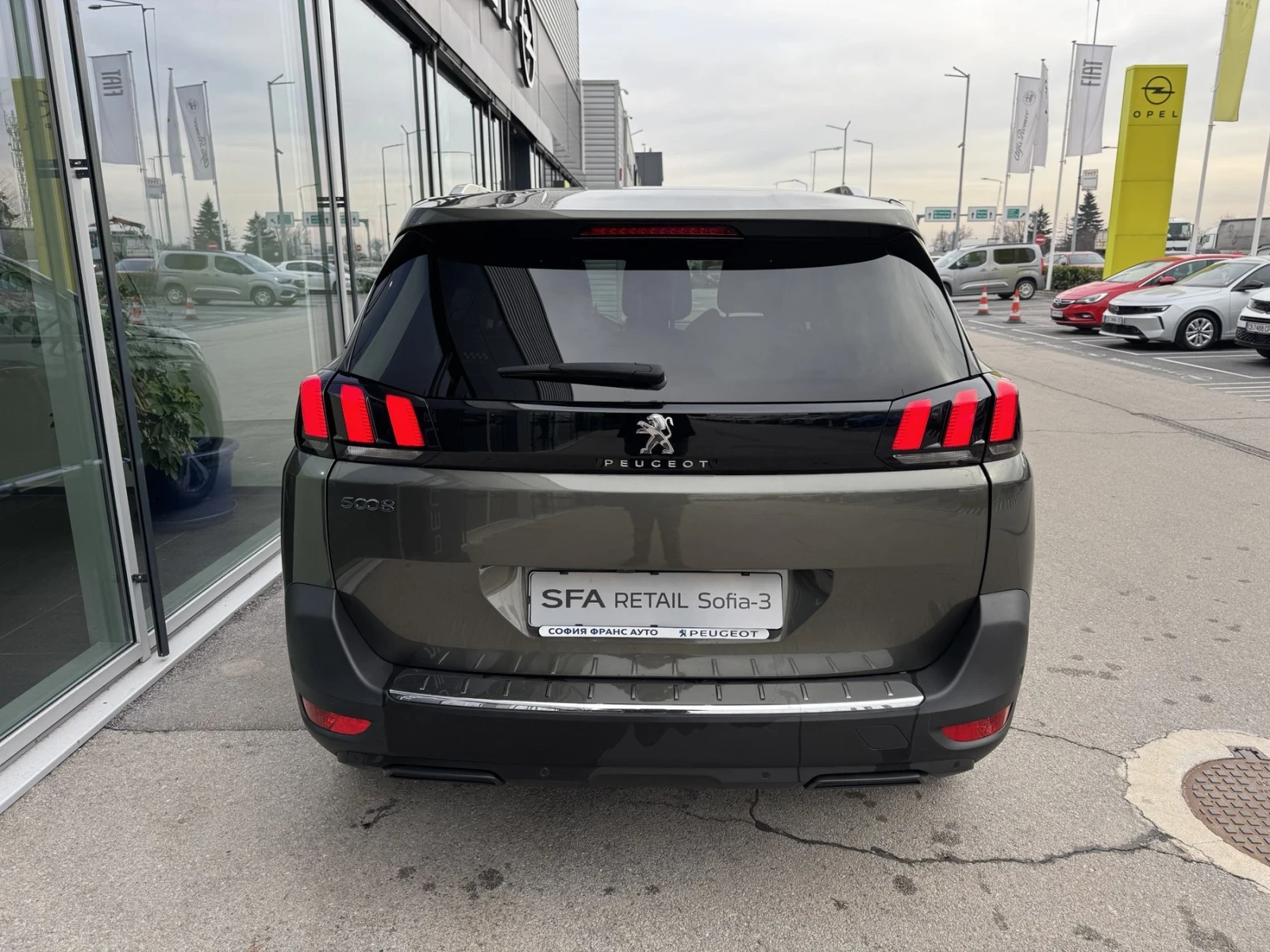 Peugeot 5008 ALLURE 1.6THP 180 hp EAT8 EURO 6.2 - изображение 6