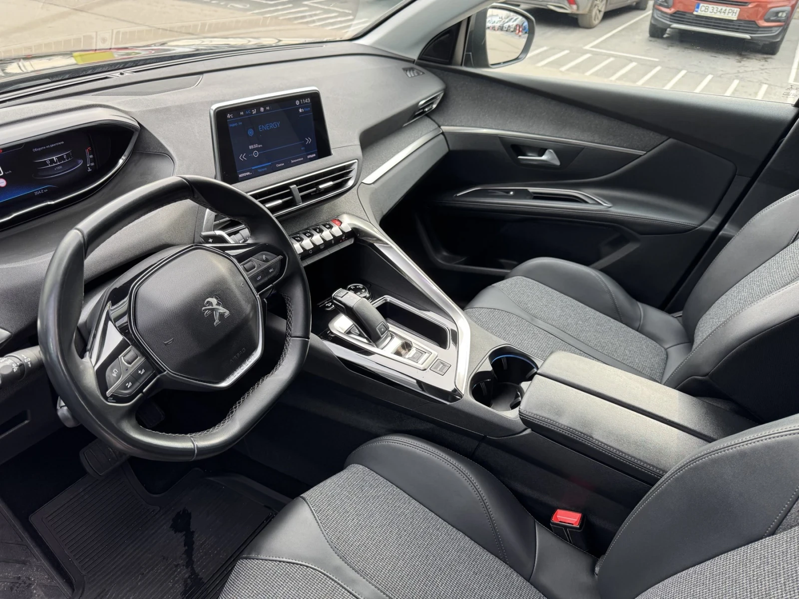 Peugeot 5008 ALLURE 1.6THP 180 hp EAT8 EURO 6.2 - изображение 9