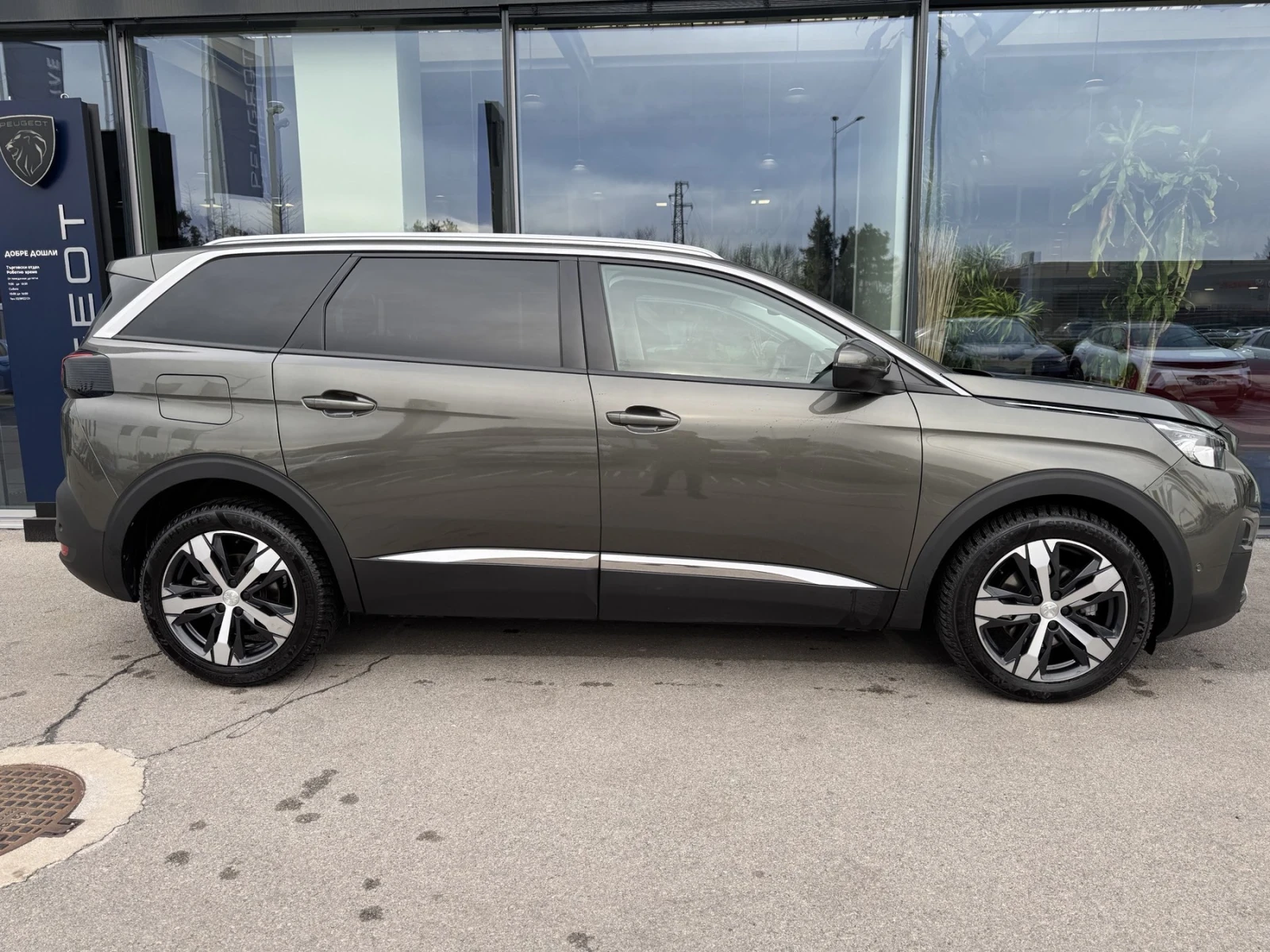 Peugeot 5008 ALLURE 1.6THP 180 hp EAT8 EURO 6.2 - изображение 4