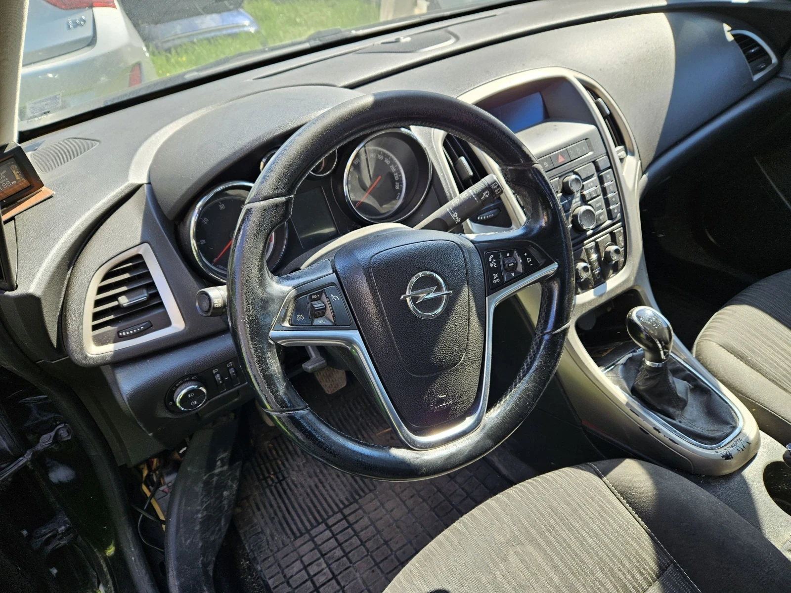 Opel Astra, снимка 12 - Автомобили и джипове - 52659480