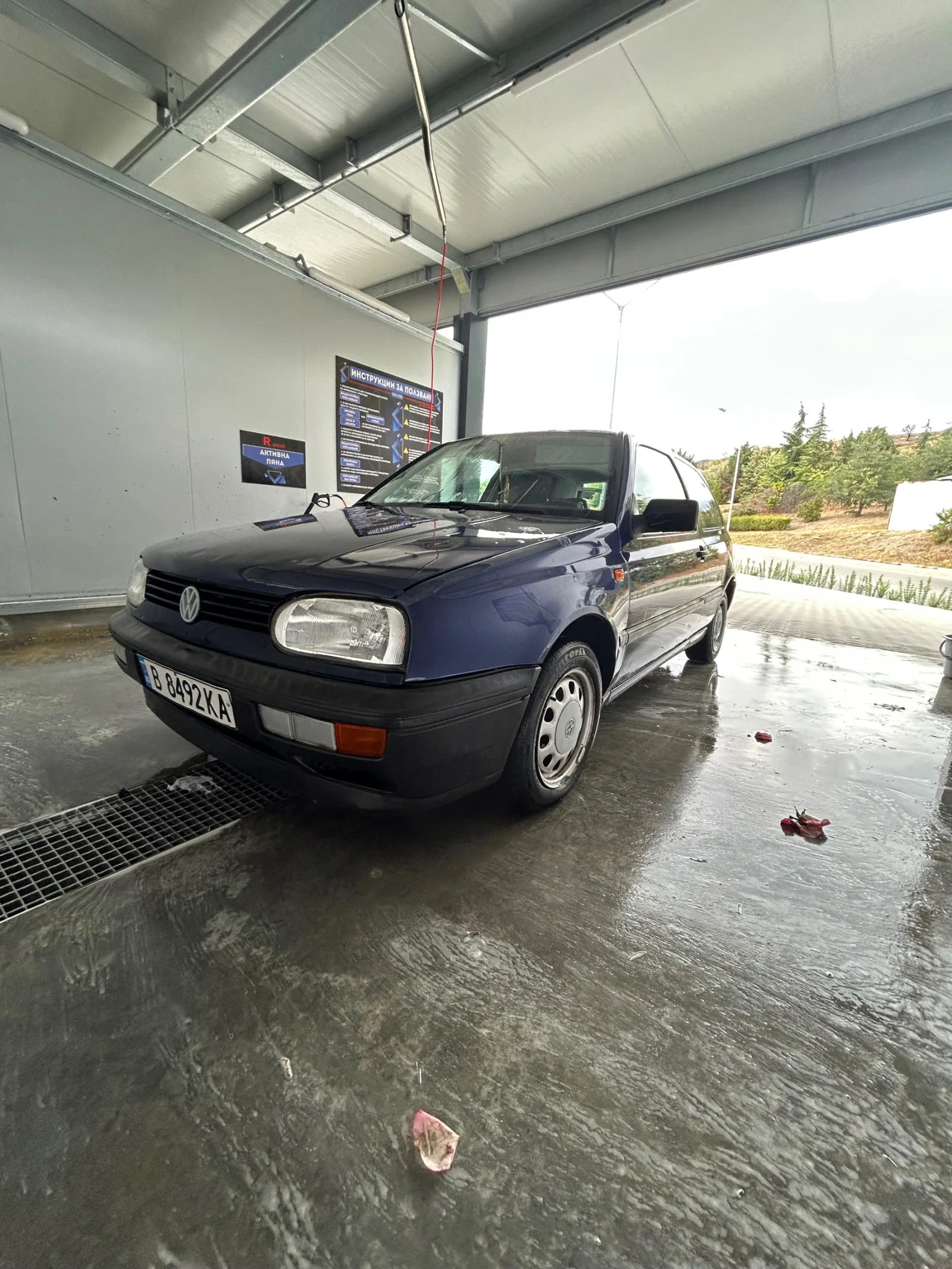 VW Golf 1.6 GL - изображение 8