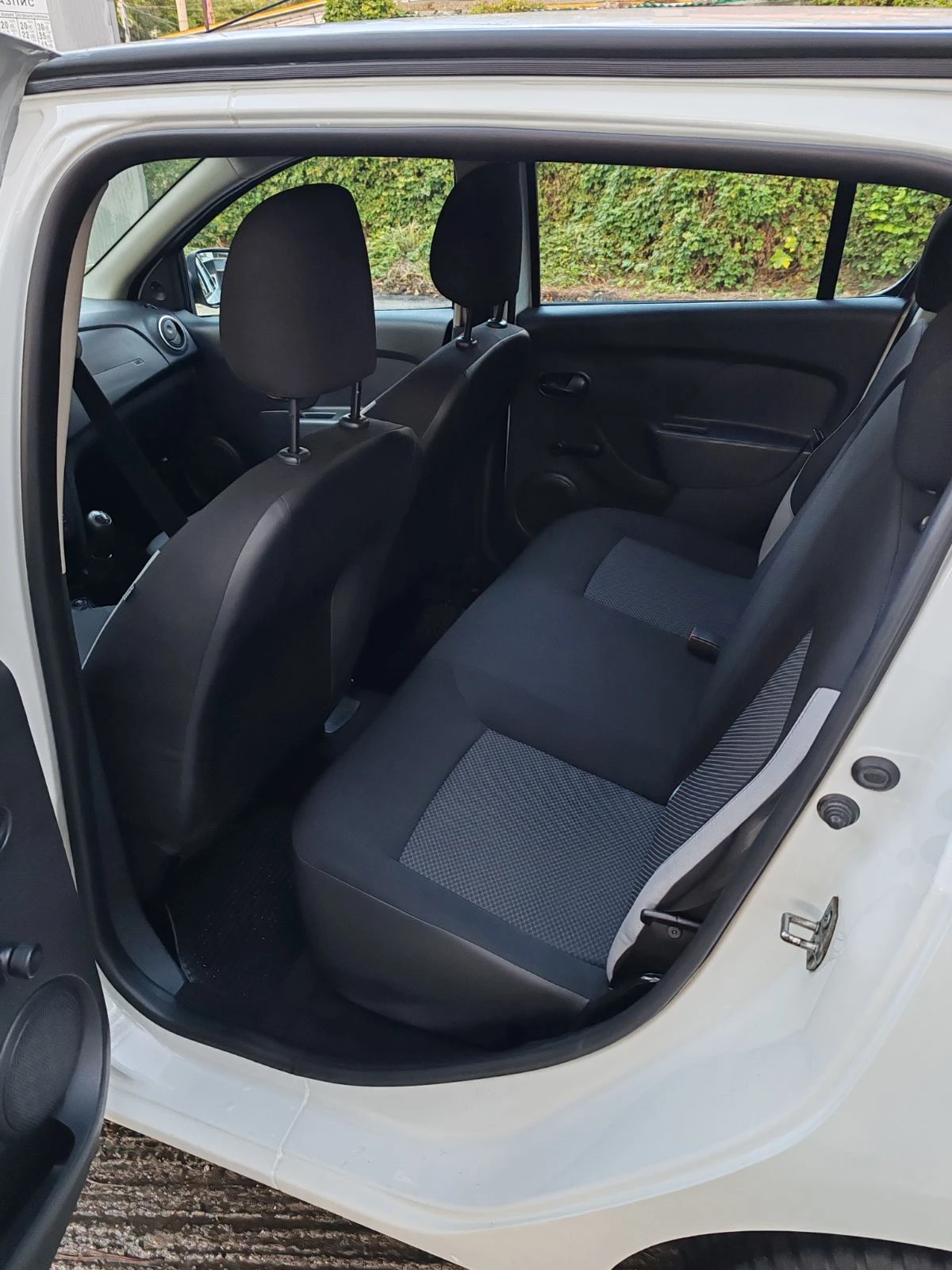 Dacia Sandero | Mobile.bg — изображение 9