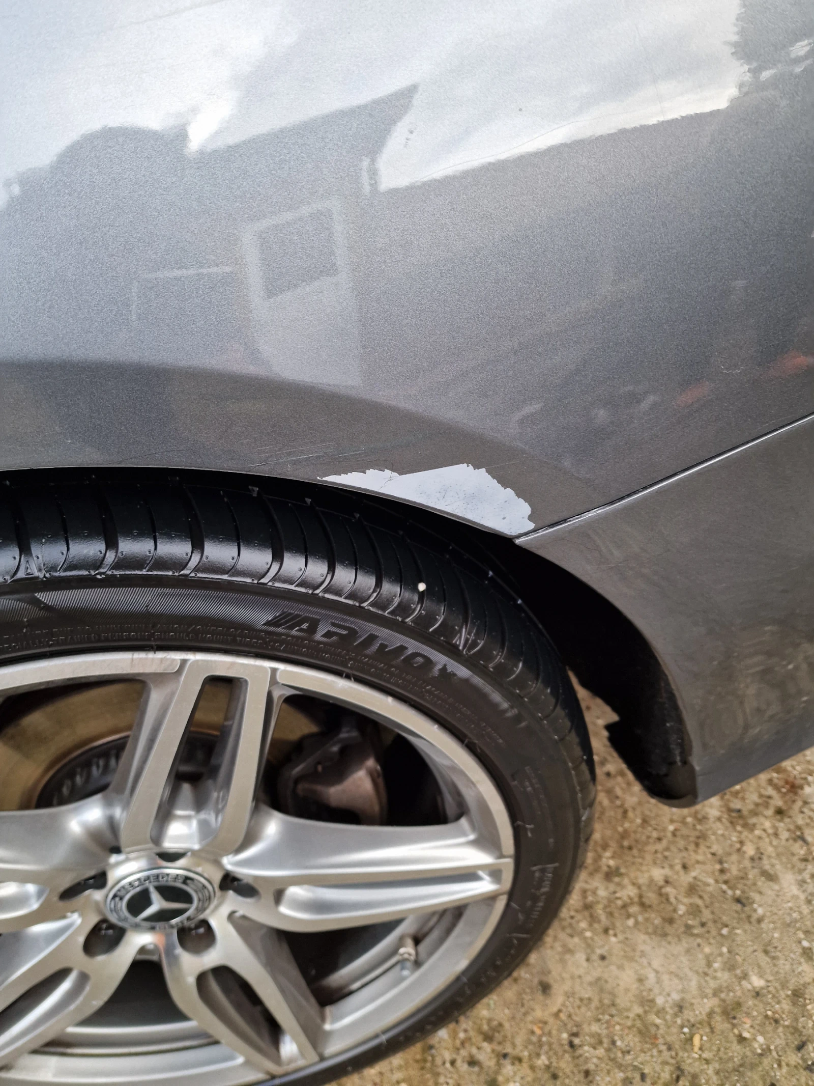 Mercedes-Benz E 220  - изображение 6