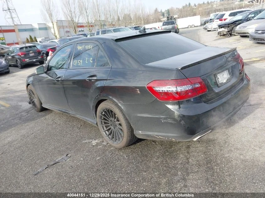 Mercedes-Benz E 350 AMG* Harman Kardon* Става на газ - изображение 4