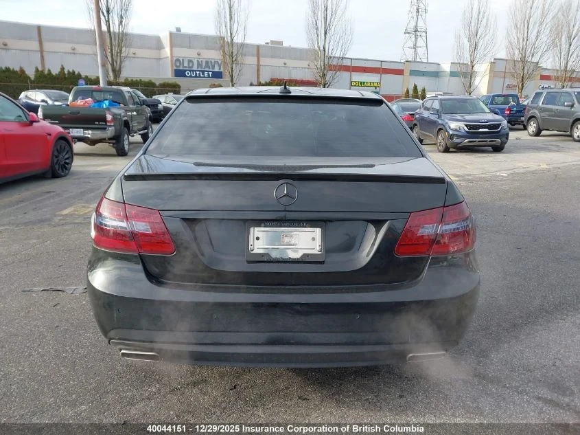 Mercedes-Benz E 350 AMG* Harman Kardon* Става на газ - изображение 8