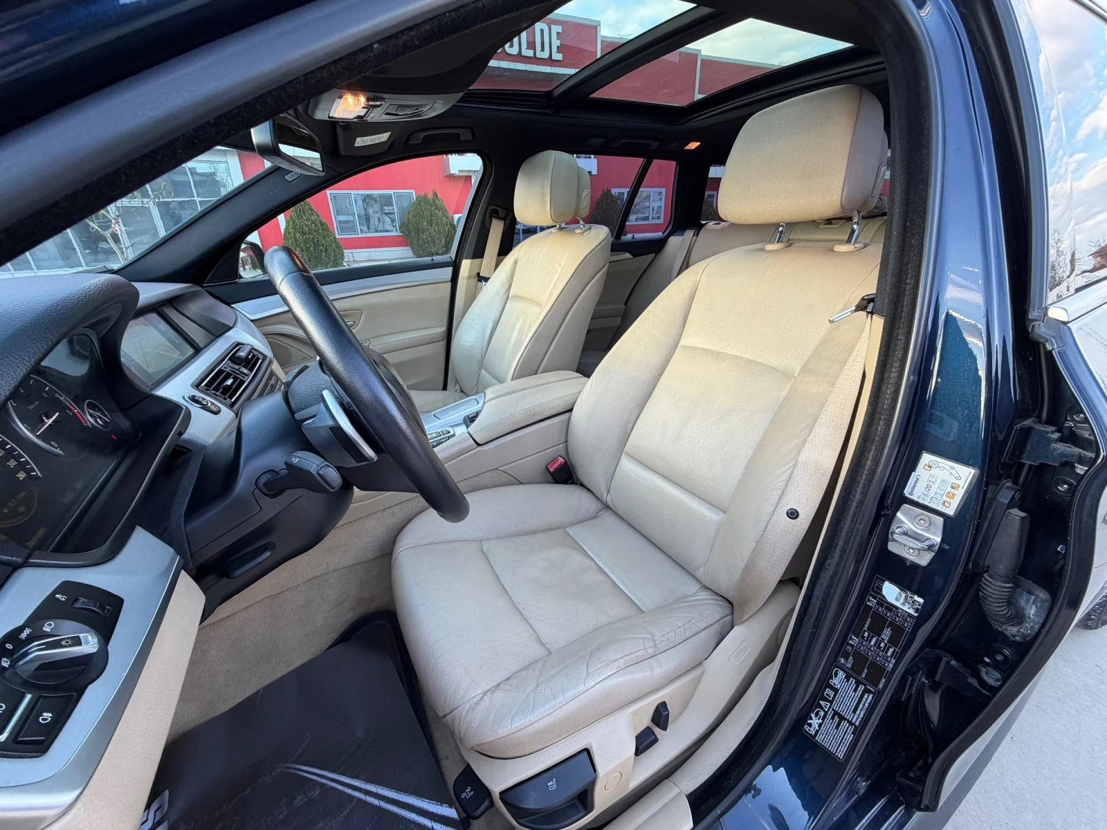 BMW 530 D* X-Drive* Full-M Pack* Pano*  | Mobile.bg � ����������� 10