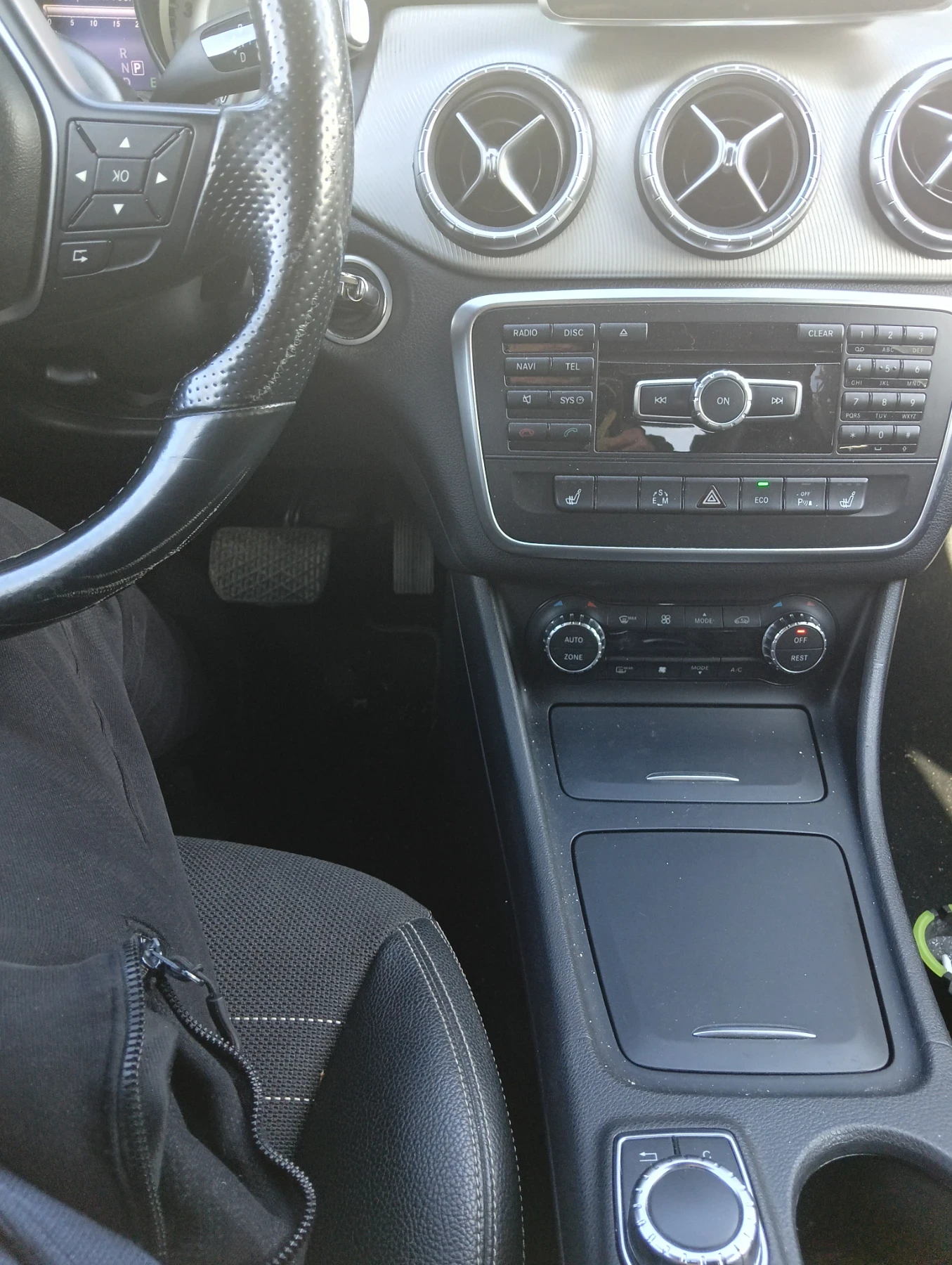 Mercedes-Benz CLA 200  - изображение 9