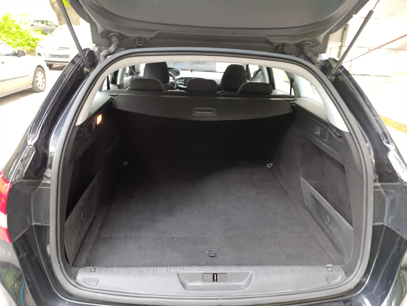 Peugeot 308, снимка 6 - Автомобили и джипове - 54692486