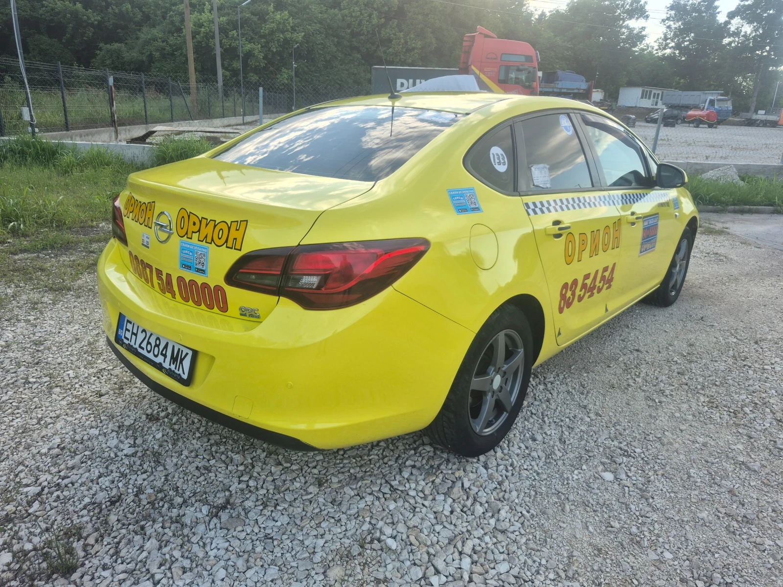 Opel Astra 1.6, снимка 5 - Автомобили и джипове - 54767777