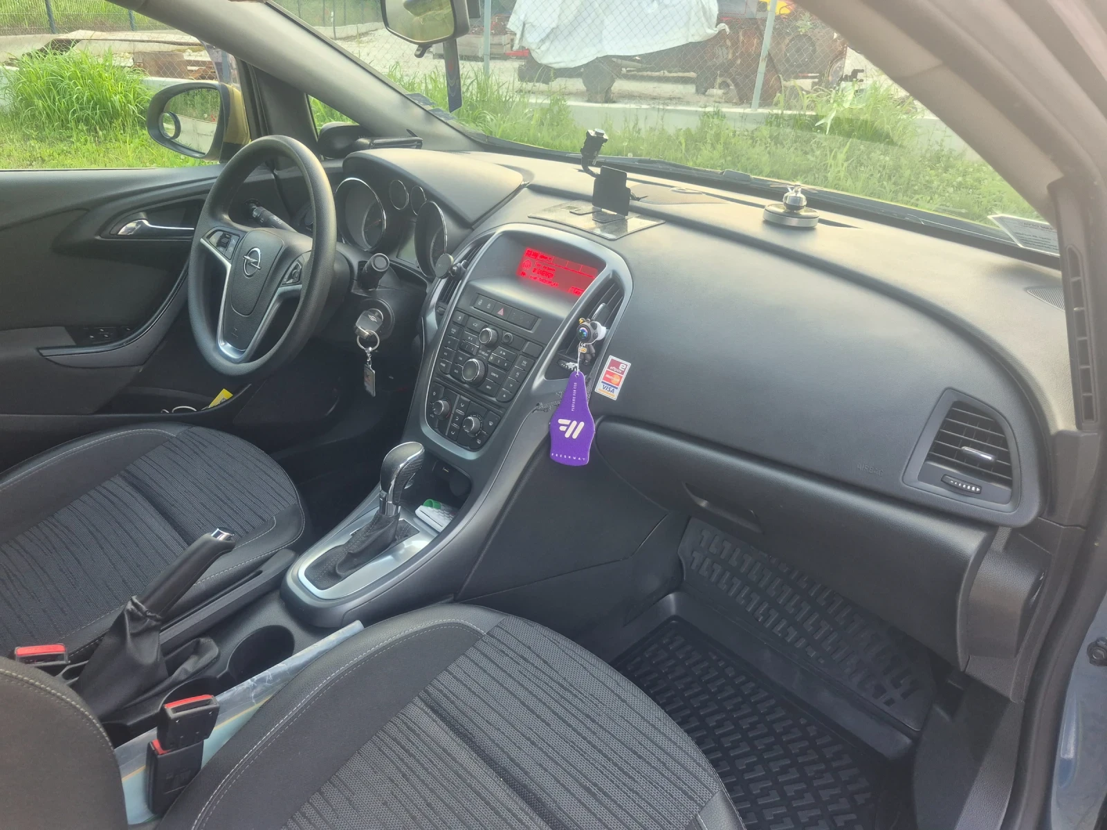 Opel Astra 1.6, снимка 15 - Автомобили и джипове - 54767777