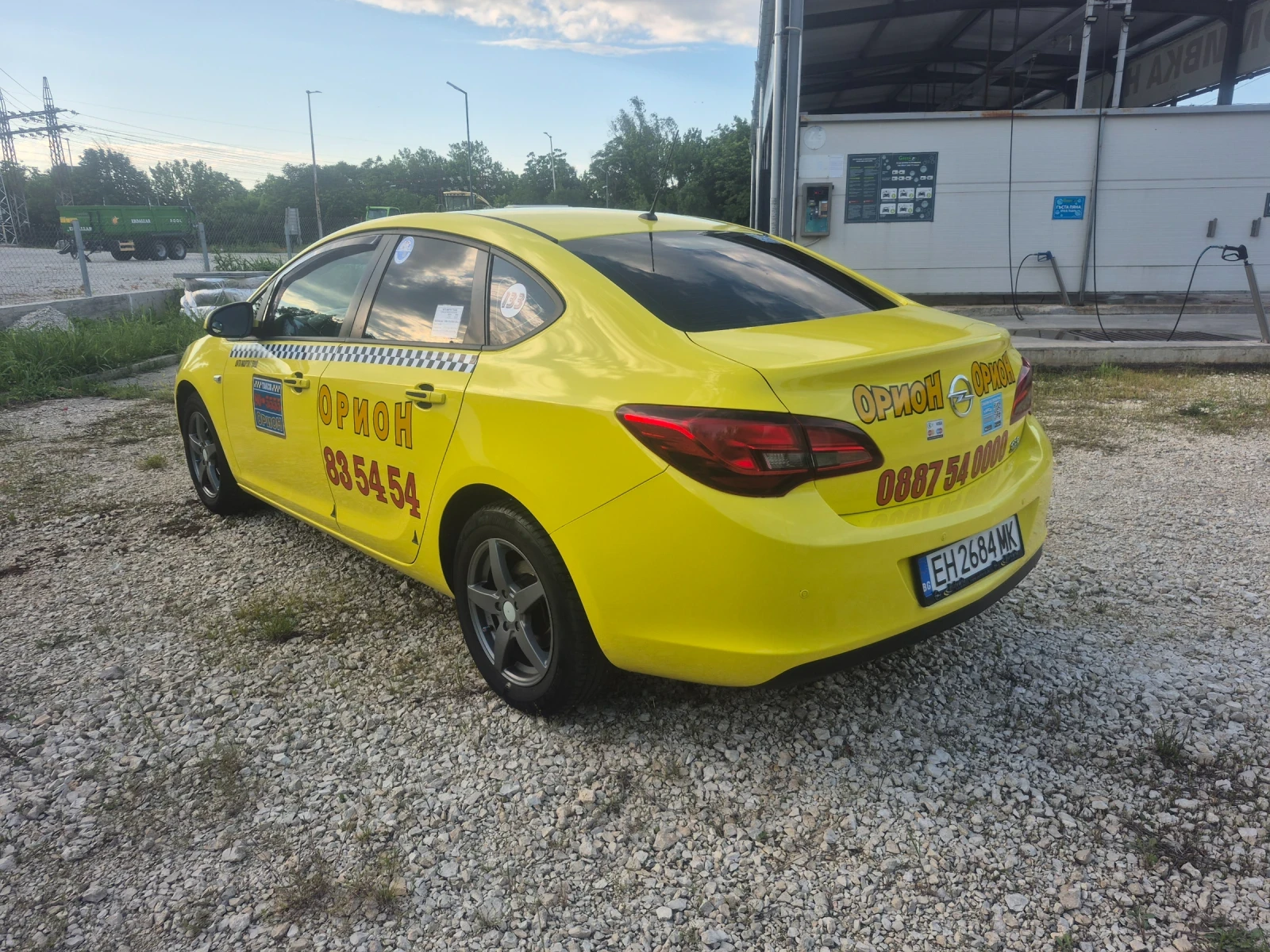 Opel Astra 1.6, снимка 7 - Автомобили и джипове - 54767777