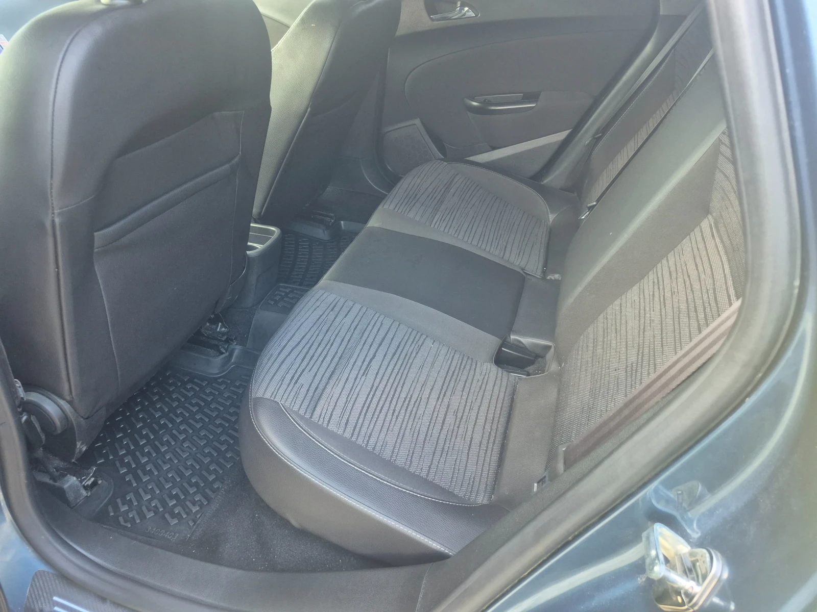Opel Astra 1.6, снимка 13 - Автомобили и джипове - 54767777