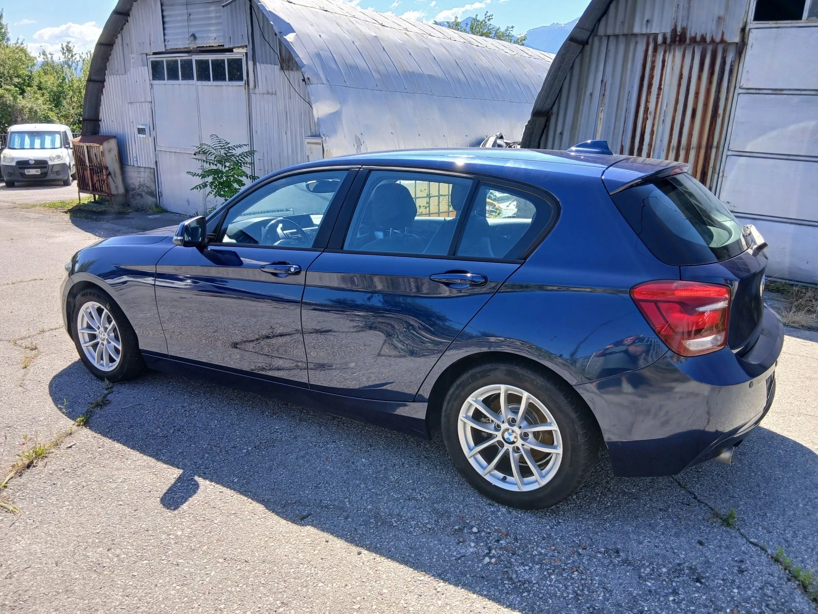 BMW 116 1.6 d, снимка 8 - Автомобили и джипове - 54901619
