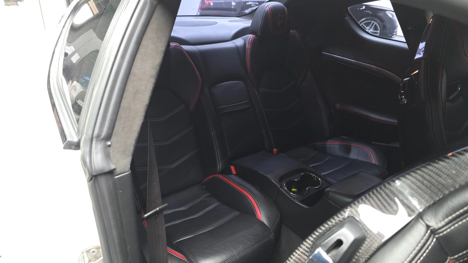Maserati GranTurismo * 4.7* 2016* ЦЕНА ДО БГ* , снимка 12 - Автомобили и джипове - 54957482