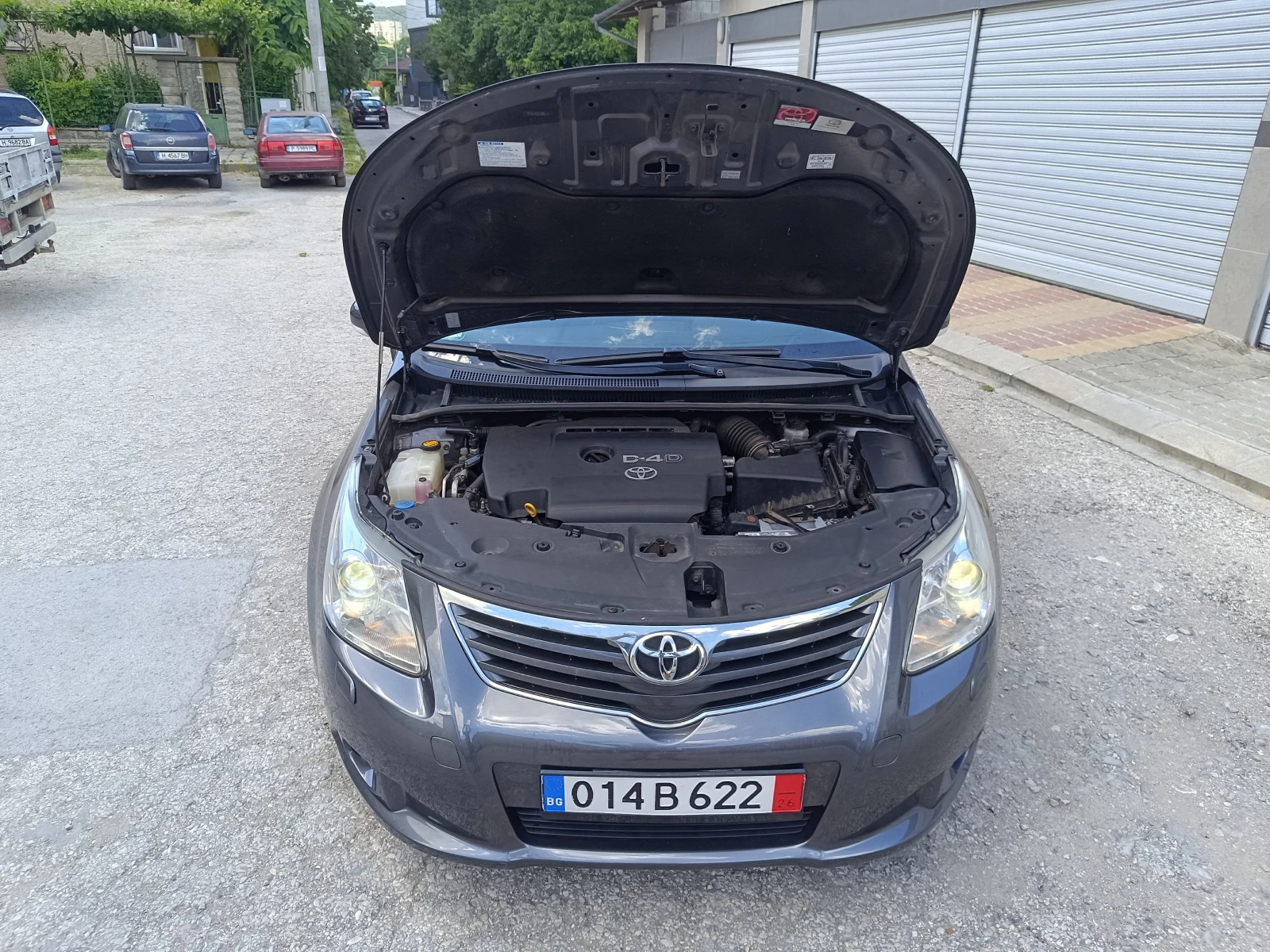 Toyota Avensis 2.0D4D 126к.с., снимка 16 - Автомобили и джипове - 54963870