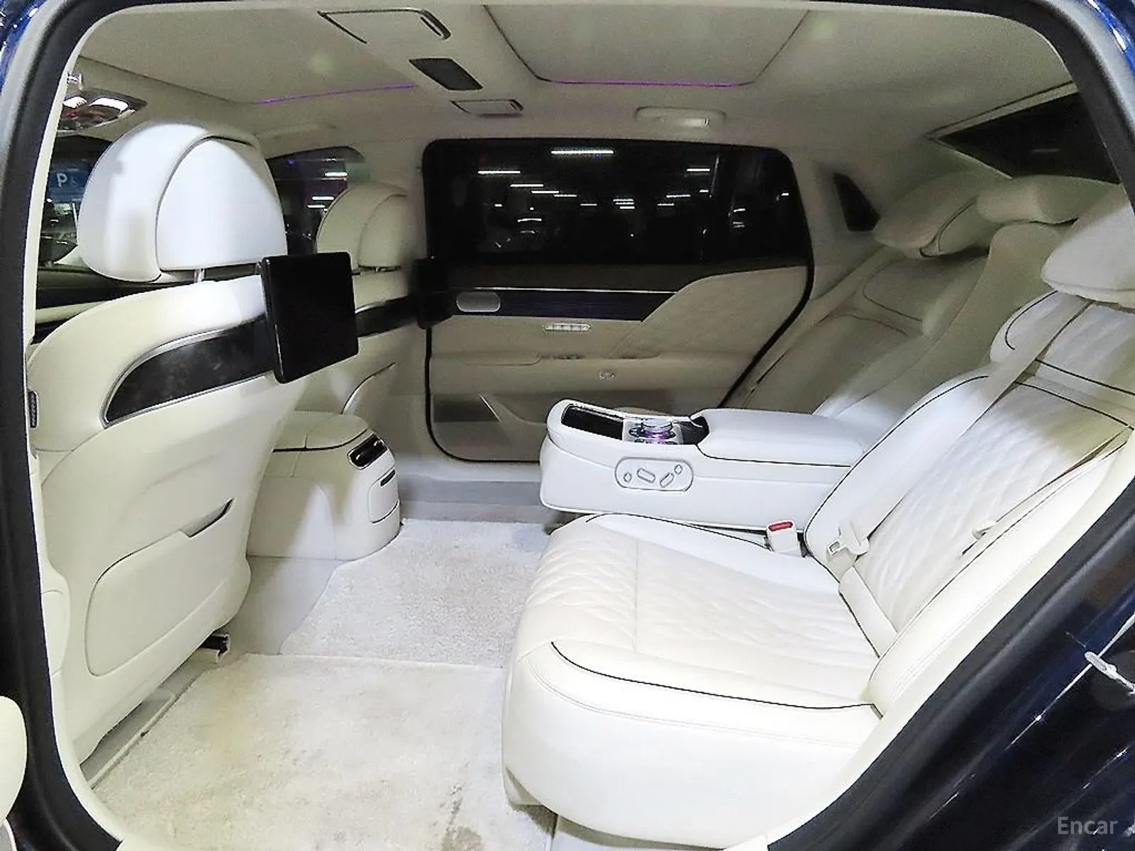 Genesis G90, снимка 7 - Автомобили и джипове - 55057385