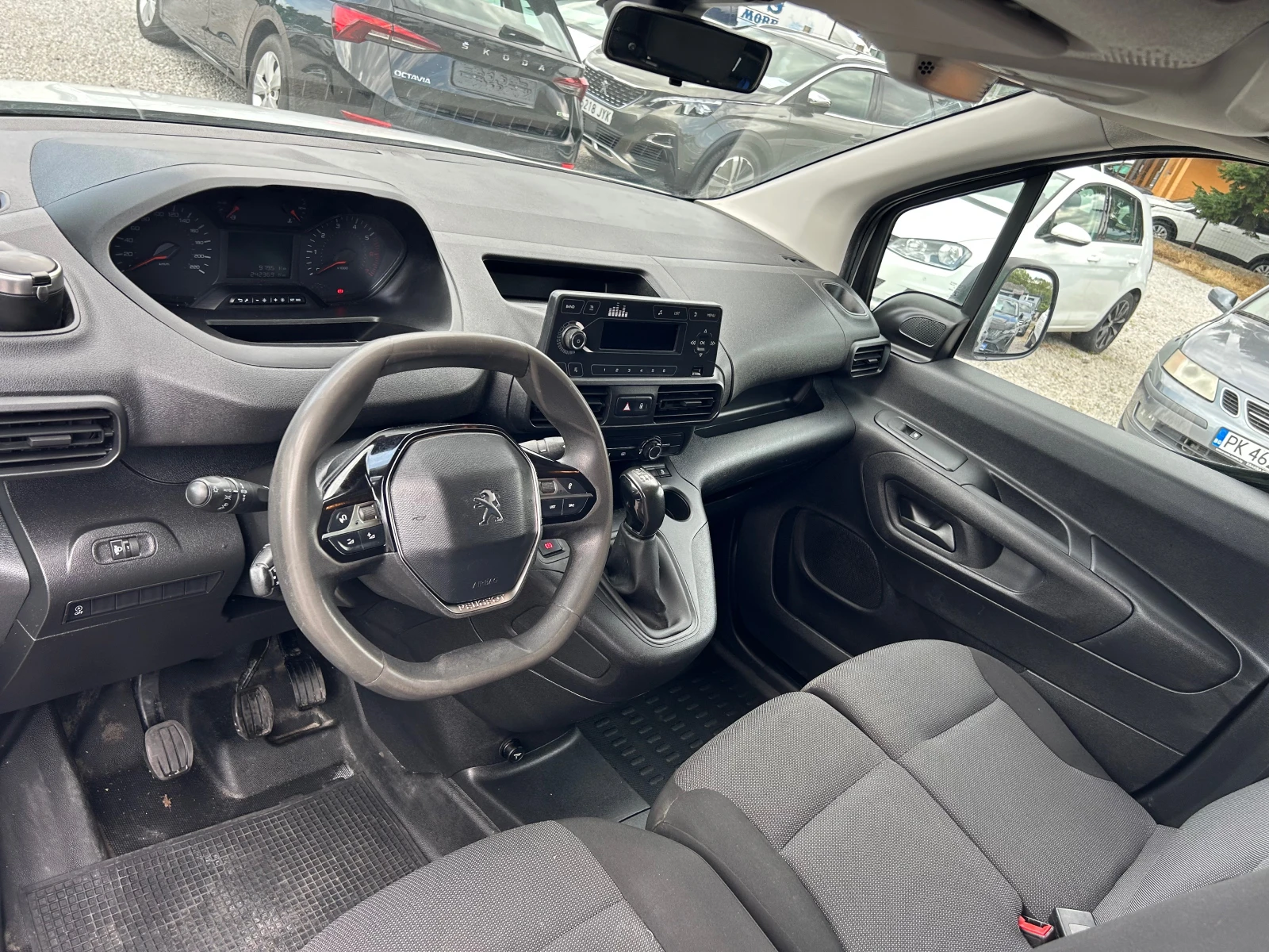Peugeot Partner 1.5HDI EURO6D, снимка 10 - Автомобили и джипове - 55272971