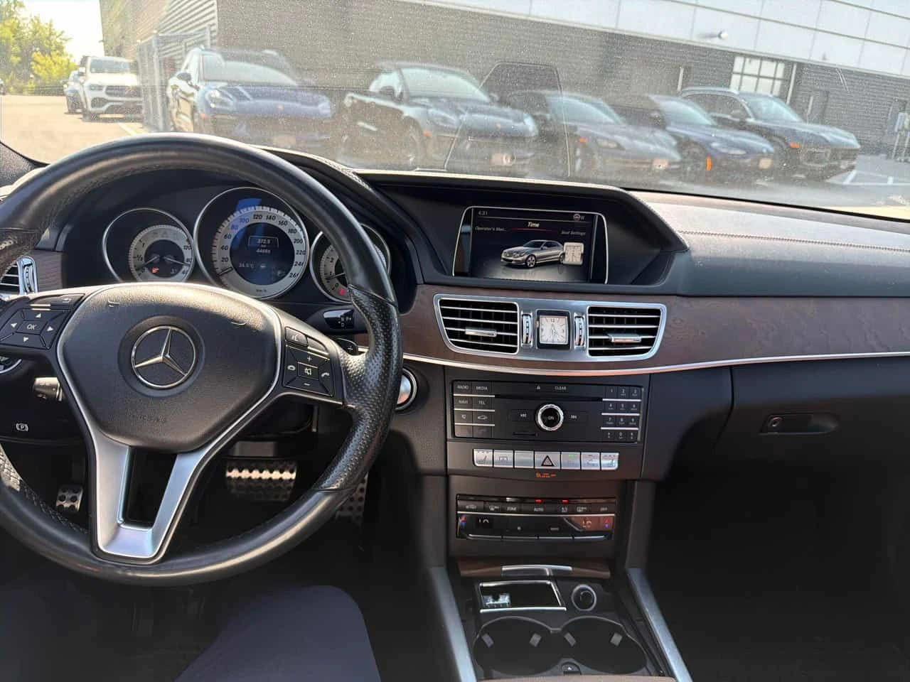 Mercedes-Benz E 400 Harman Kardon / КЛИП НА МОТОРА , снимка 9 - Автомобили и джипове - 55601894