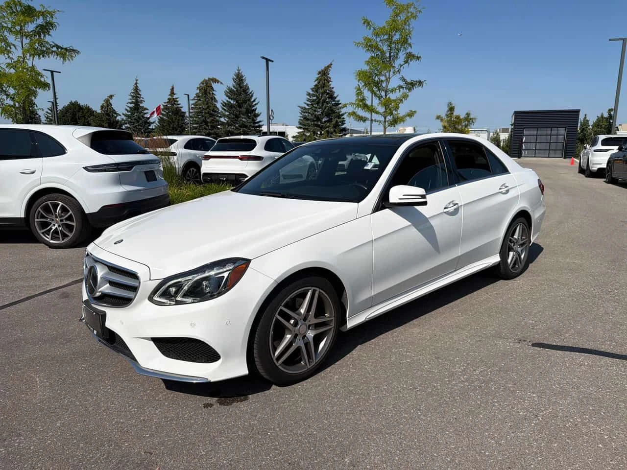 Mercedes-Benz E 400 Harman Kardon / КЛИП НА МОТОРА 