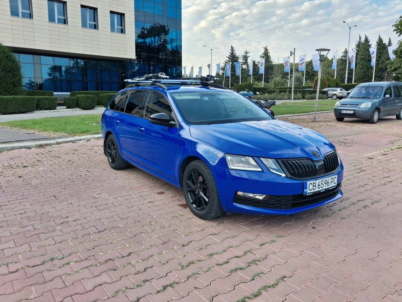 Skoda Octavia 1.5 G-Tec, 7DSG, пълна сервизна история, от Българ, снимка 3 - Автомобили и джипове - 55796829
