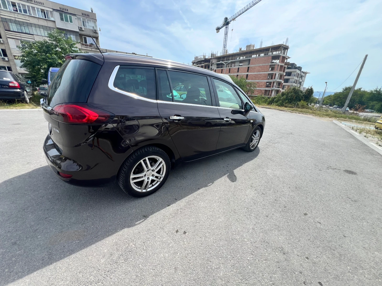 Opel Zafira Tourer, снимка 2 - Автомобили и джипове - 55947803