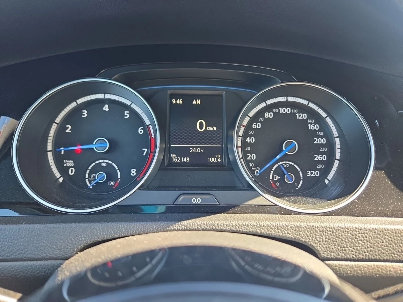 VW Golf R/CARFAX/ПОДГРЕВ/КОЖА/ФИНАНСИРАНЕ, снимка 9 - Автомобили и джипове - 55990360