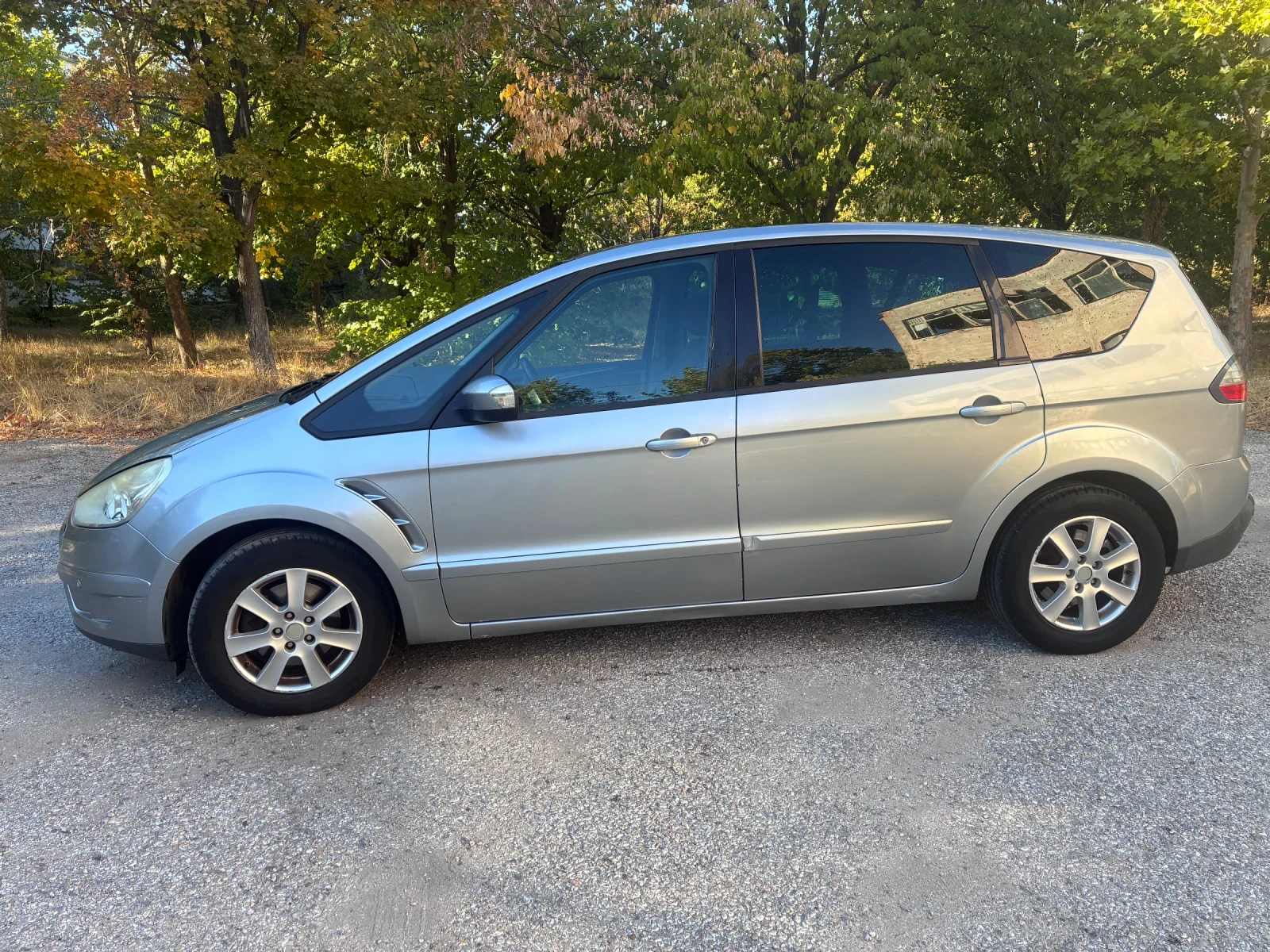 Ford S-Max 2.0 145cv, снимка 2 - Автомобили и джипове - 56361925