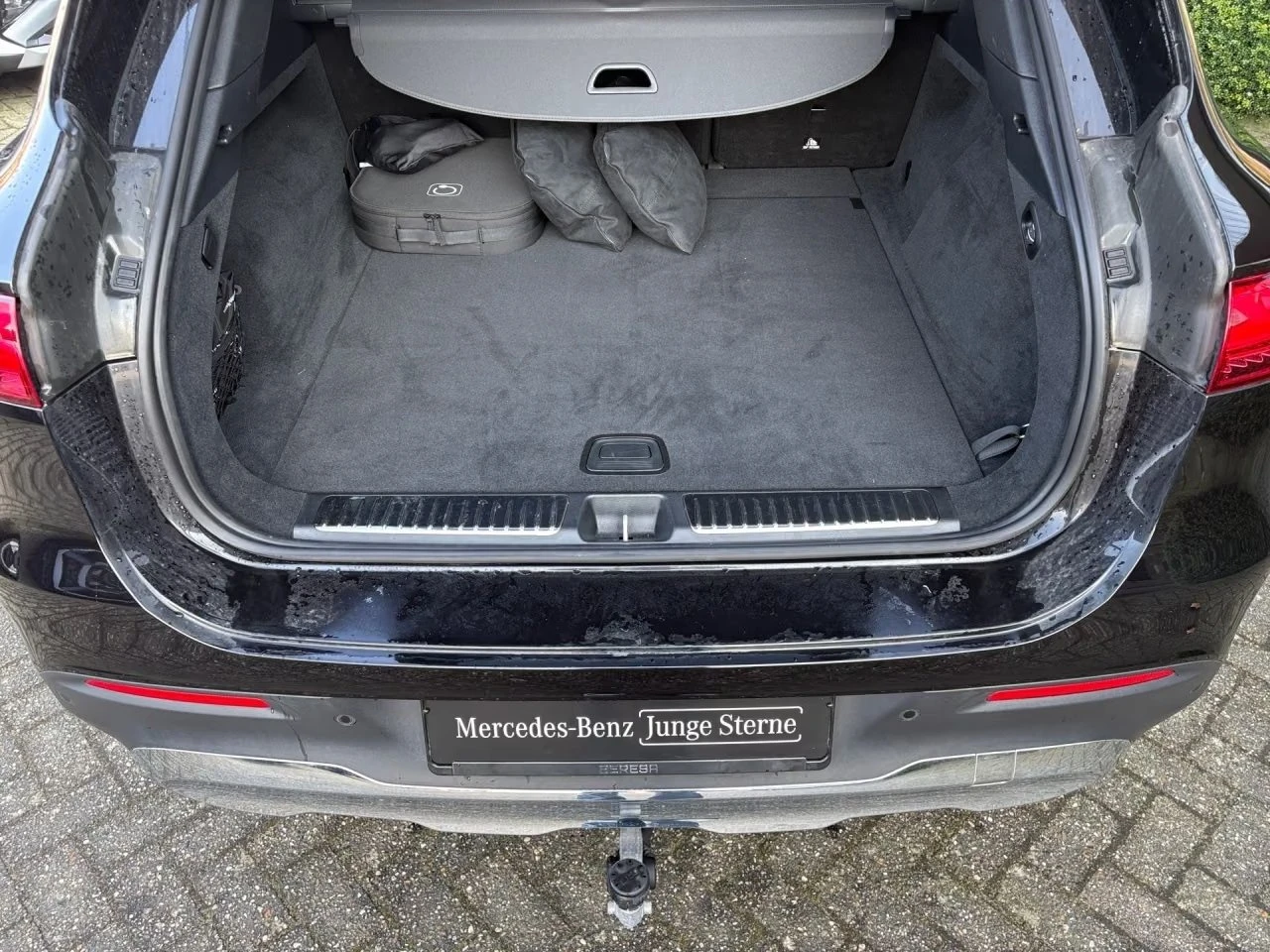 Mercedes-Benz EQS 450+ / SUV / HYPERSCREEN / PANO / 360 / AIR/ BURM/ | Mobile.bg � ����������� 17
