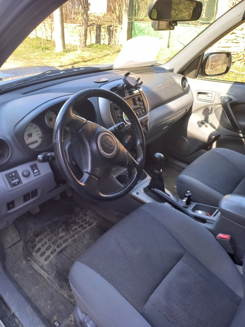 Toyota Rav4, снимка 9 - Автомобили и джипове - 49445996