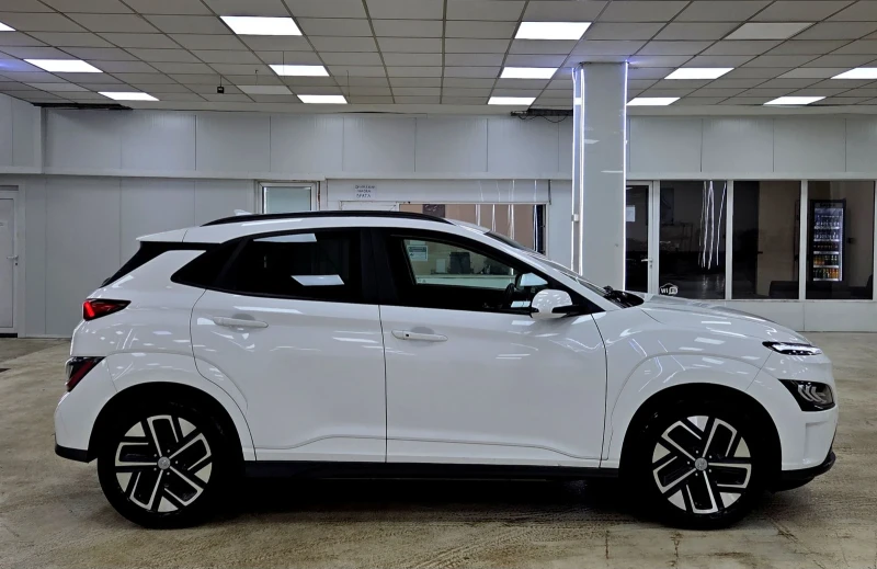 Hyundai Kona 64KWh/Premium/SOH100%, снимка 2 - Автомобили и джипове - 53204879