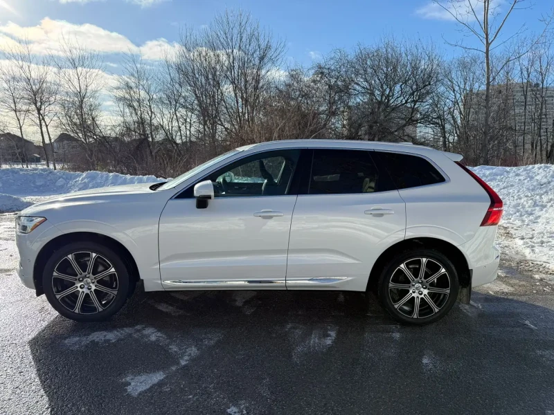 Volvo XC60 Inscription - T6 AWD, снимка 2 - Автомобили и джипове - 53532945