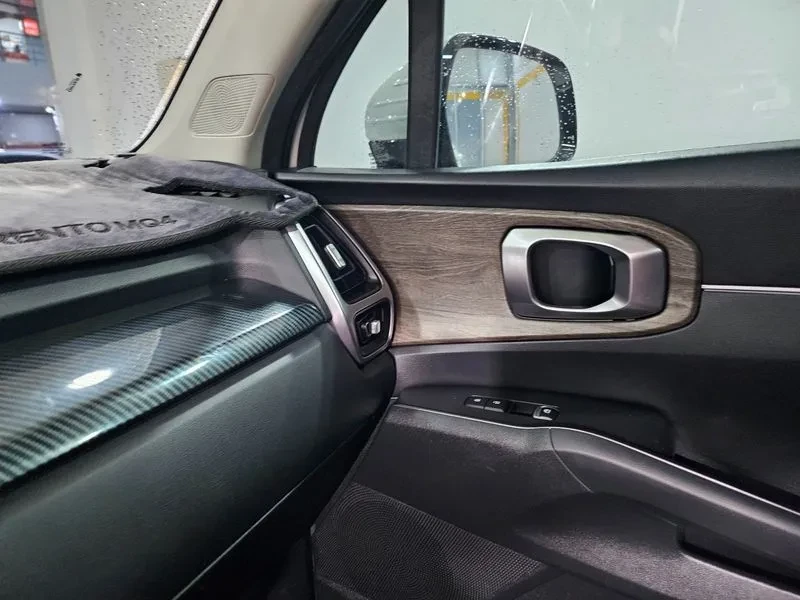 Kia Sorento 2.2 2Wd Prestige, снимка 16 - Автомобили и джипове - 56119048