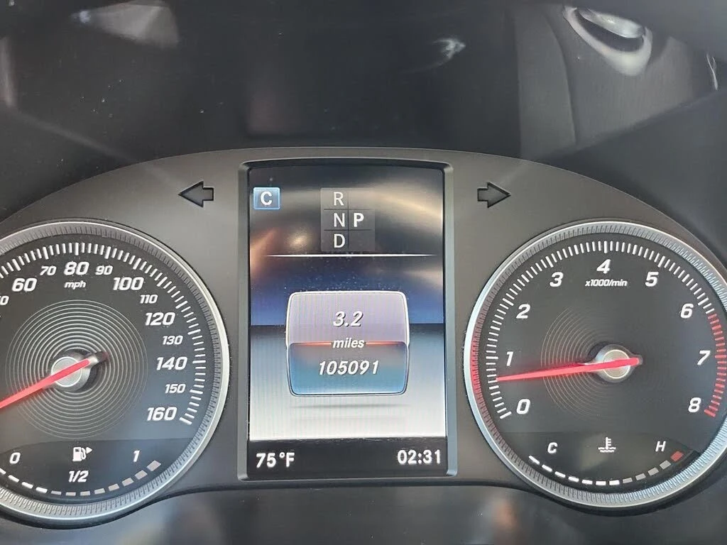 Mercedes-Benz GLC 300 COUPE/NAVI/BURMESTER/KAMEPA/KEYLESS - изображение 10