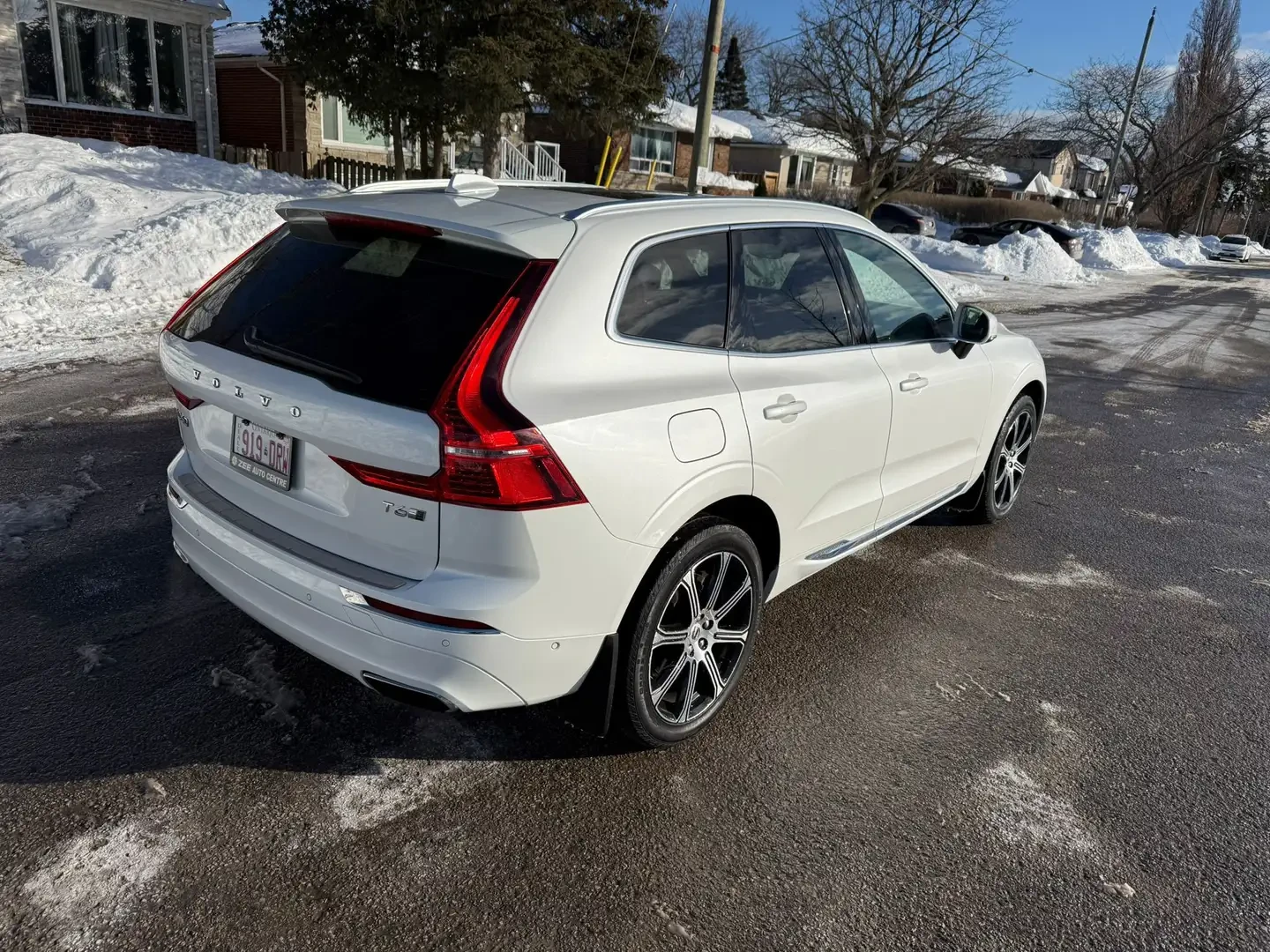 Volvo XC60 Inscription - T6 AWD - изображение 3