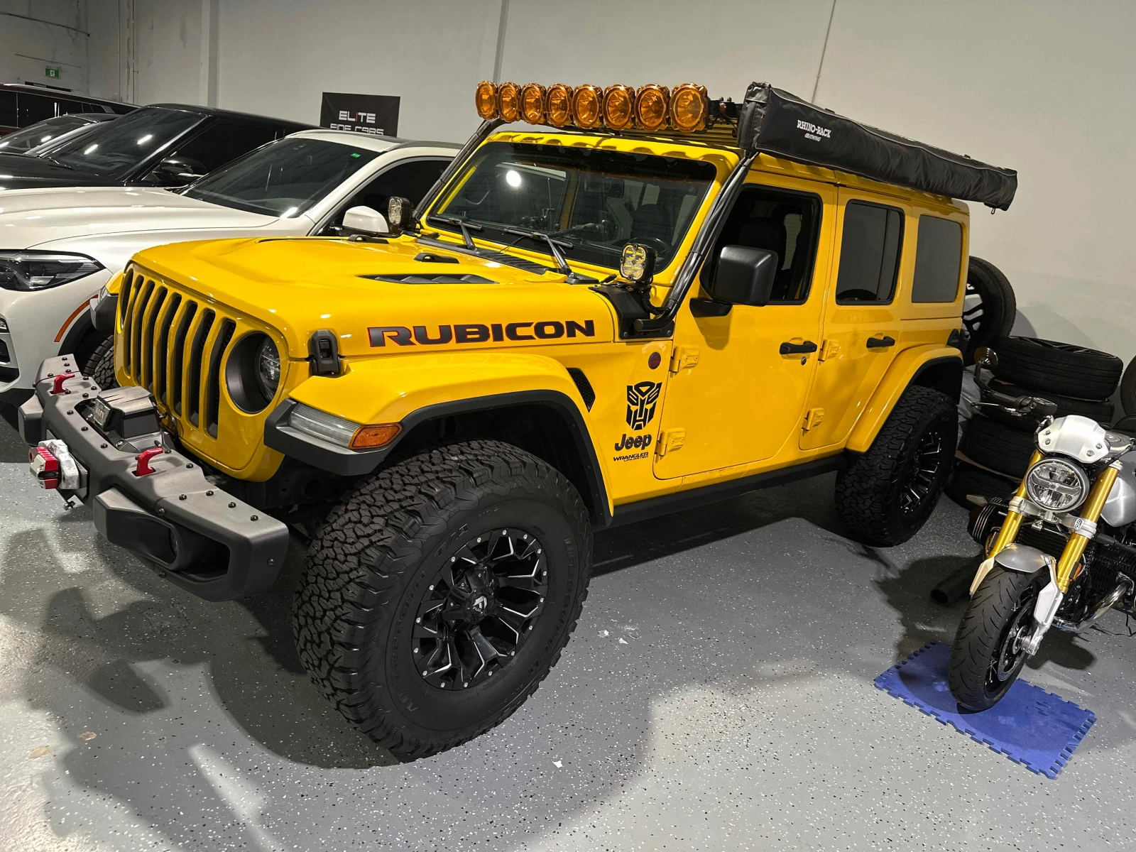 Jeep Wrangler UNLIMITED RUBICON/3.6/КОЖА/КАМЕРА - изображение 3