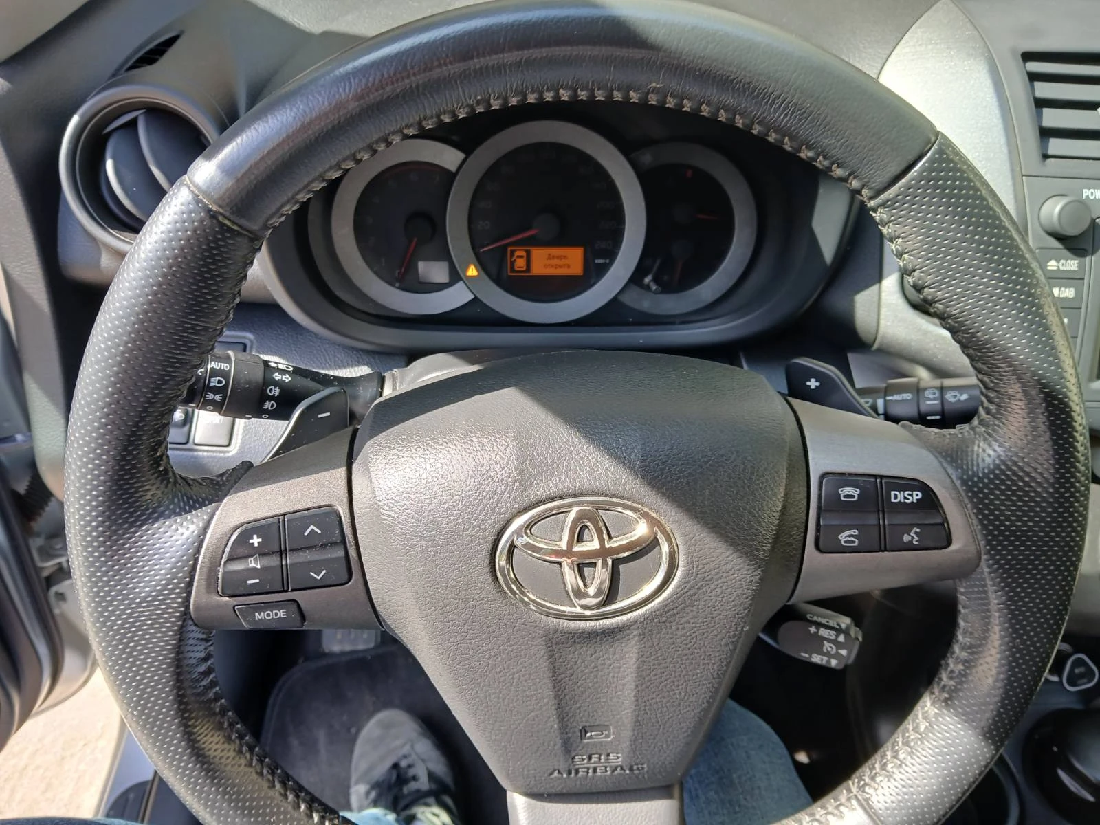 Toyota Rav4, снимка 11 - Автомобили и джипове - 54620237